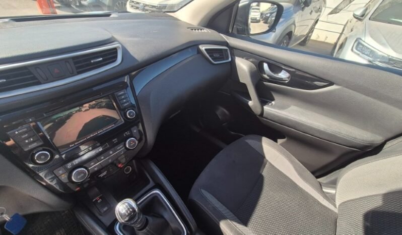 
								Nissan qashqai DCI ACENTA 2019 completo									