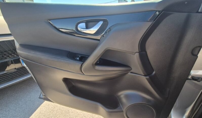 
								Nissan qashqai DCI ACENTA 2019 completo									