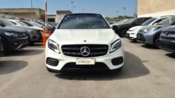 
										Mercedes GLA 220D AUTOMATIC 4MATIC PREMIUM (TETTO APRIBILE) 2017 completo									
