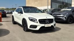 
										Mercedes GLA 220D AUTOMATIC 4MATIC PREMIUM (TETTO APRIBILE) 2017 completo									