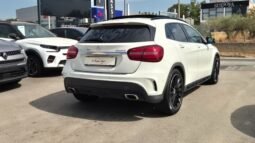
										Mercedes GLA 220D AUTOMATIC 4MATIC PREMIUM (TETTO APRIBILE) 2017 completo									