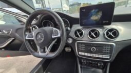 
										Mercedes GLA 220D AUTOMATIC 4MATIC PREMIUM (TETTO APRIBILE) 2017 completo									