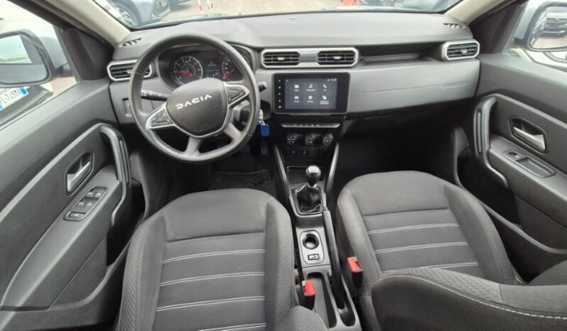 
								Dacia DUSTER BLUEDCI COMFORT 2023 completo									