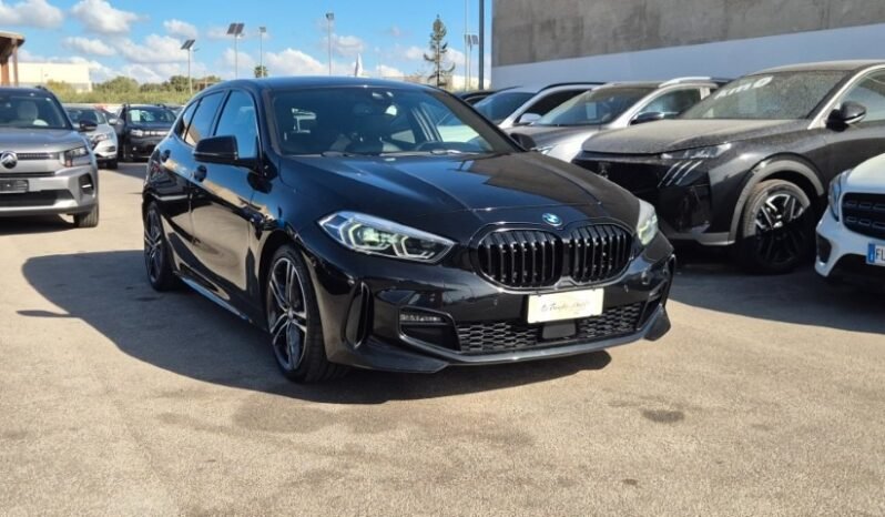 
								BMW 120D XDRIVE M-SPORT 2020 completo									