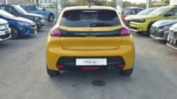 
										Peugeot 208 EAT8 GT 2023 completo									