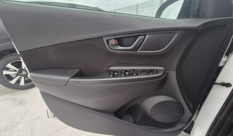 
								Hyundai KONA CRDI (48V) N-LINE 2022 completo									