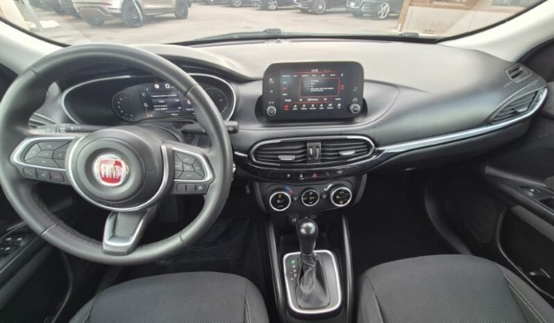 
								Fiat TIPO HYBRID DCT 5 PORTE 2022 completo									