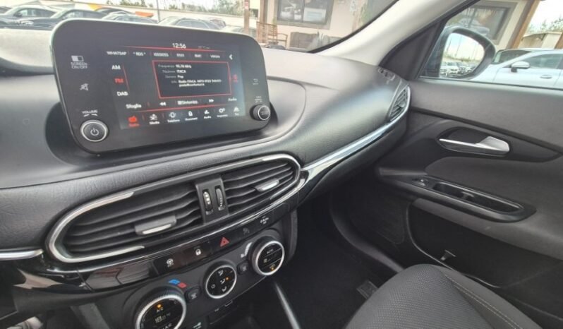 
								Fiat TIPO HYBRID DCT 5 PORTE 2022 completo									
