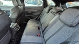 
										Peugeot 3008 ALLURE 2023 completo									