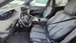 
										Peugeot 3008 ALLURE 2023 completo									
