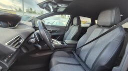 
										Peugeot 3008 ALLURE 2023 completo									