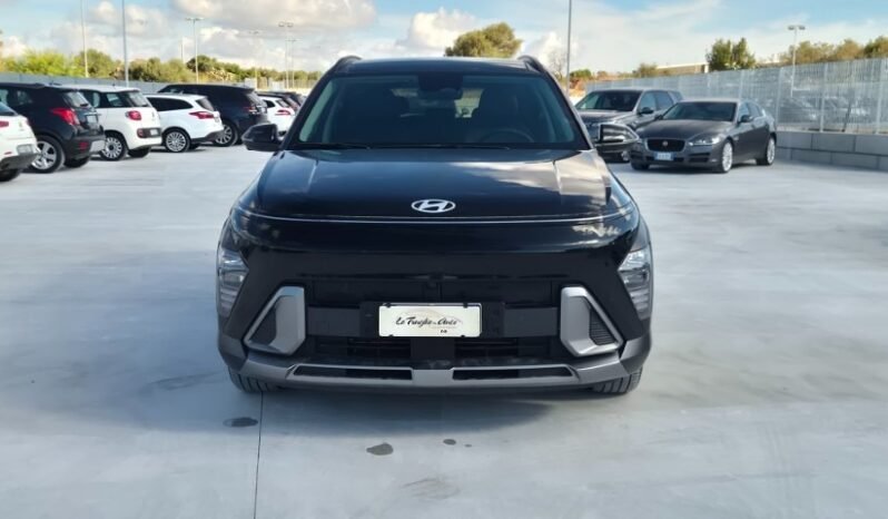 
								Hyundai KONA HEV DCT XCLASS (TETTUCCIO APRIBILE) 2023 completo									