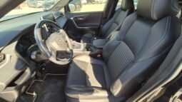 
										Toyota RAV 4 HV E-CVT 2WD BLACK EDITION 2021 completo									