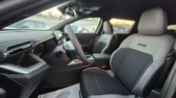 
										Jeep COMPASS E-HYBRID FIRST EDITION 2026 completo									