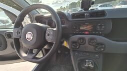 
										Fiat panda HYBRID CITY LIFE 2022 completo									