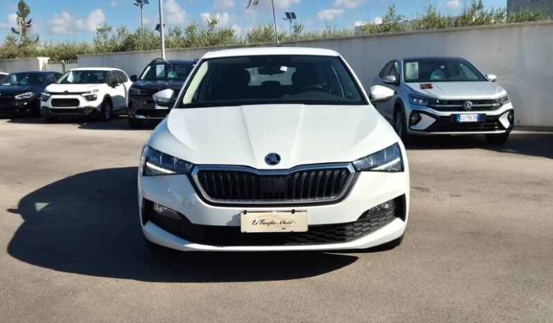 
								Skoda SCALA TSI AMBITION 2024 completo									
