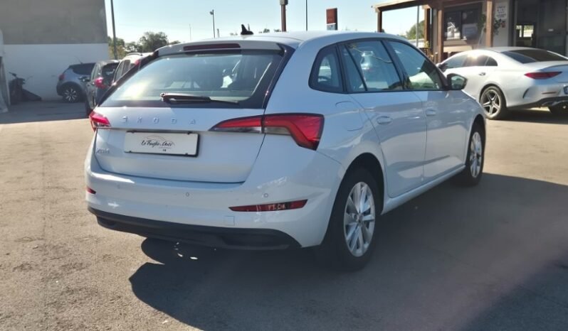 
								Skoda SCALA TSI AMBITION 2024 completo									