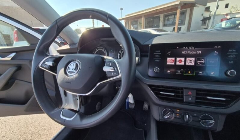 
								Skoda SCALA TSI AMBITION 2024 completo									