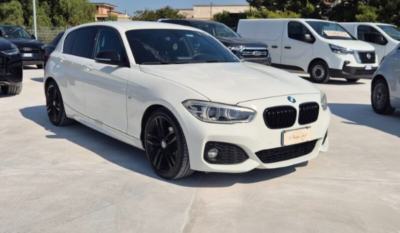 
								BMW 118D M-SPORT 2016 completo									
