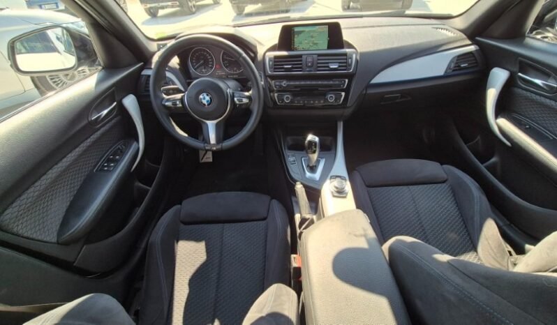 
								BMW 118D M-SPORT 2016 completo									