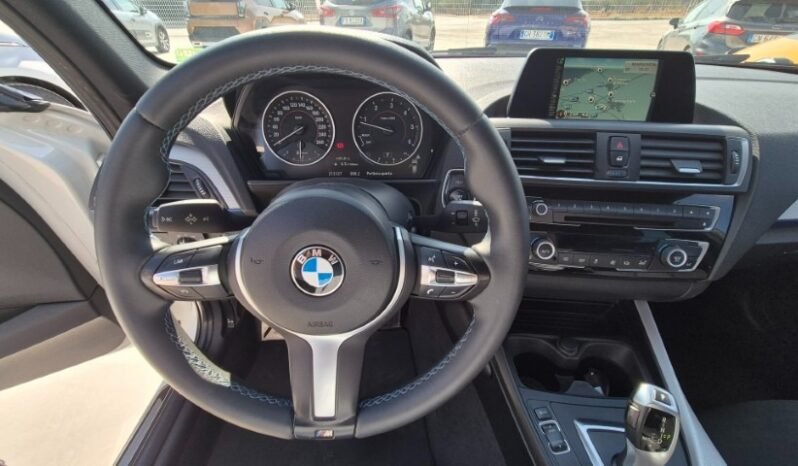 
								BMW 118D M-SPORT 2016 completo									