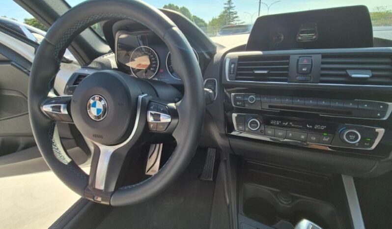 
								BMW 118D M-SPORT 2016 completo									