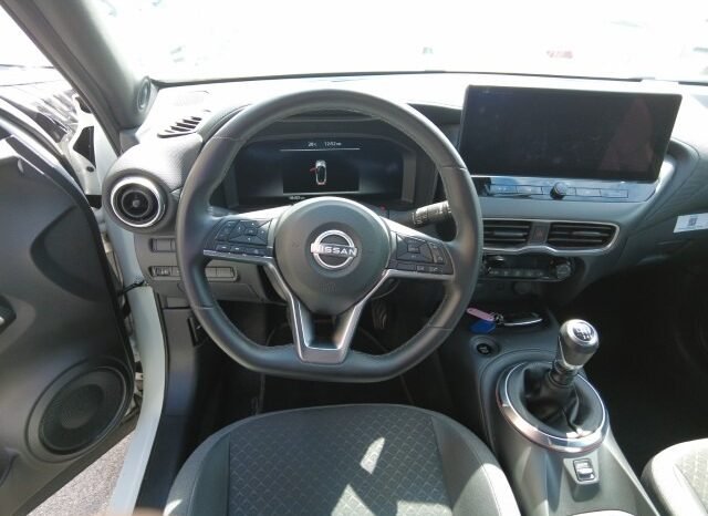 
								Nissan JUKE DIG-T N-CONNECTA 2025 completo									