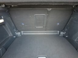 
										Peugeot 3008 ALLURE 2023 completo									