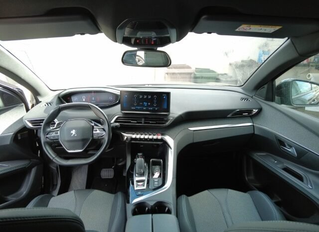 
								Peugeot 3008 ALLURE 2023 completo									