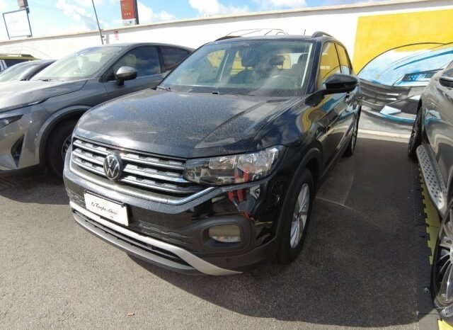 
								VPLKSWAGEN T-CROSS ACT DSG LIFE 2023 completo									
