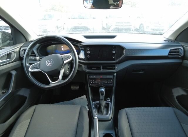 
								VPLKSWAGEN T-CROSS ACT DSG LIFE 2023 completo									
