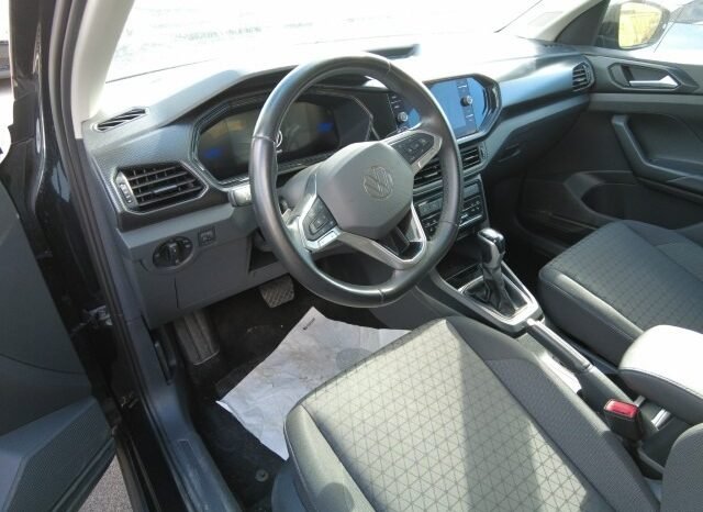 
								VPLKSWAGEN T-CROSS ACT DSG LIFE 2023 completo									