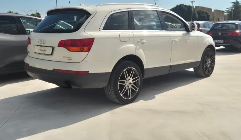 
								Audi Q7 QUATTRO TIPTRONIC ADVANCED 2009 completo									