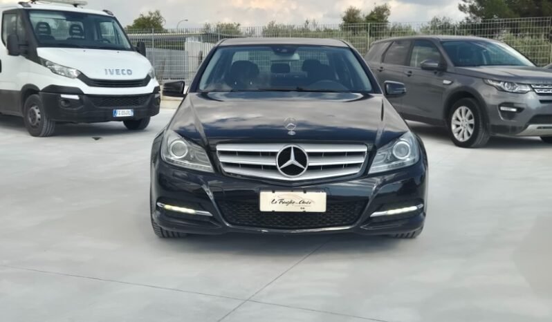 
								Mercedes C 200 CDI AVANTGARDE 2012 completo									
