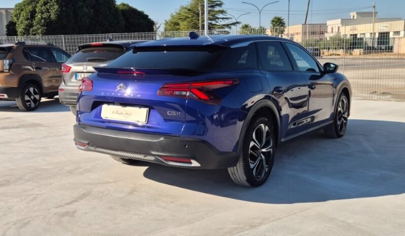 
								Citroen C5 X EAT8 SHINE 2023 completo									