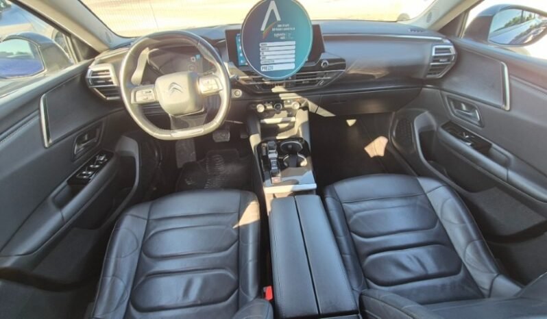 
								Citroen C5 X EAT8 SHINE 2023 completo									