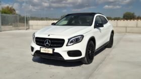 Mercedes GLA 200D AUT. PREMIUM (TETTO APRIBILE) 2019