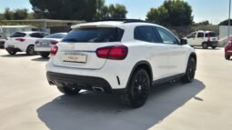 
										Mercedes GLA 200D AUT. PREMIUM (TETTO APRIBILE) 2019 completo									