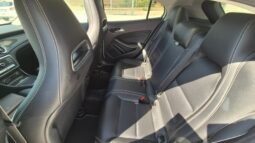 
										Mercedes GLA 200D AUT. PREMIUM (TETTO APRIBILE) 2019 completo									