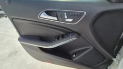 
										Mercedes GLA 200D AUT. PREMIUM (TETTO APRIBILE) 2019 completo									