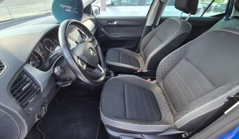 
								Skoda FABIA 2019 completo									