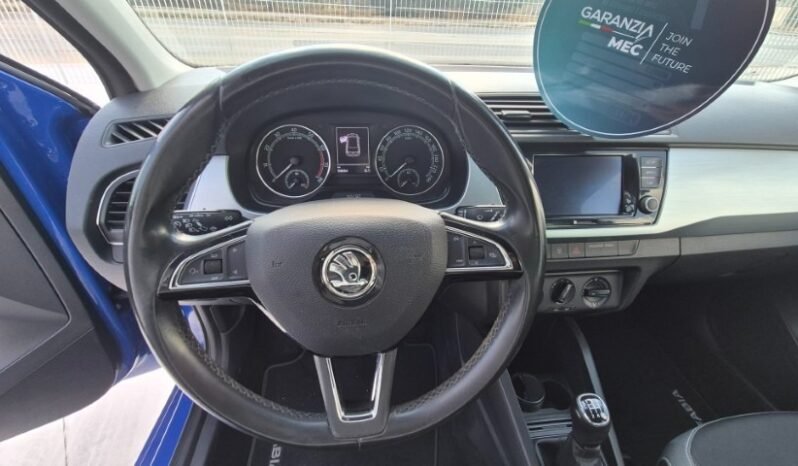 
								Skoda FABIA 2019 completo									