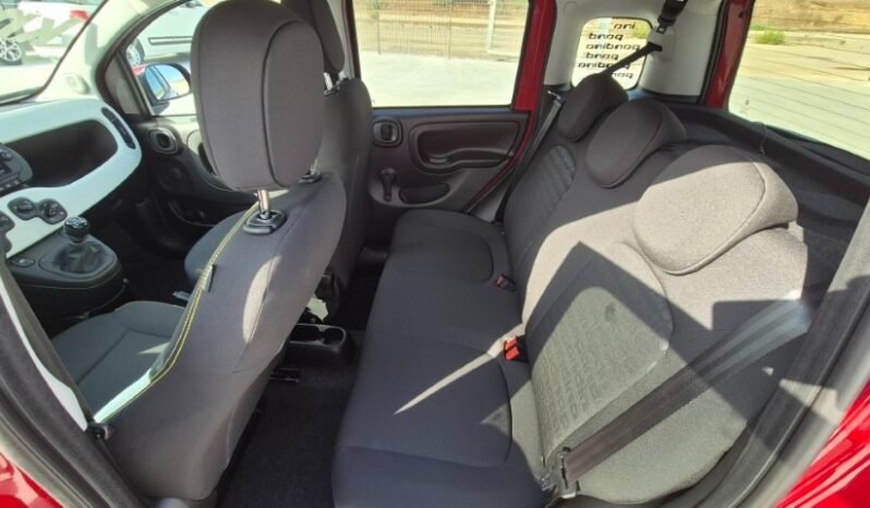 
								Fiat PANDINA HYBRID CROSS 2026 completo									