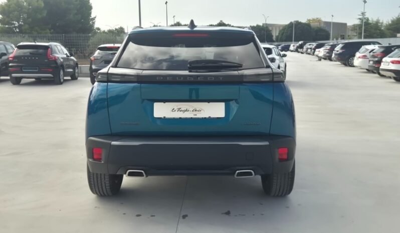
								Peugeot 2008 HYBRID E-DCS6 ALLURE 2025 completo									