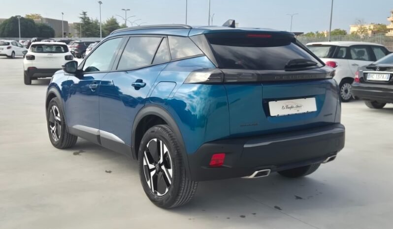 
								Peugeot 2008 HYBRID E-DCS6 ALLURE 2025 completo									