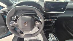 
										Peugeot 2008 HYBRID E-DCS6 ALLURE 2025 completo									