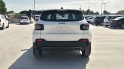 
										Jeep AVENGER MHEV DCT LONGITUDE 2026 completo									