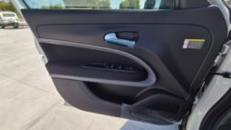 
										Jeep AVENGER MHEV DCT LONGITUDE 2026 completo									