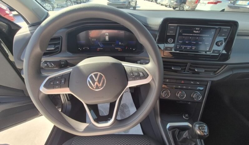 
								Volkswagen T-ROC TSI LIFE 2023 completo									