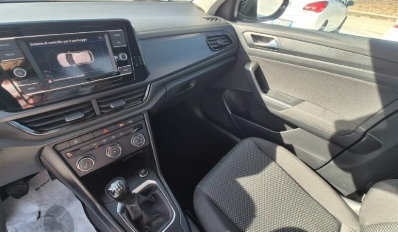 
								Volkswagen T-ROC TSI LIFE 2023 completo									